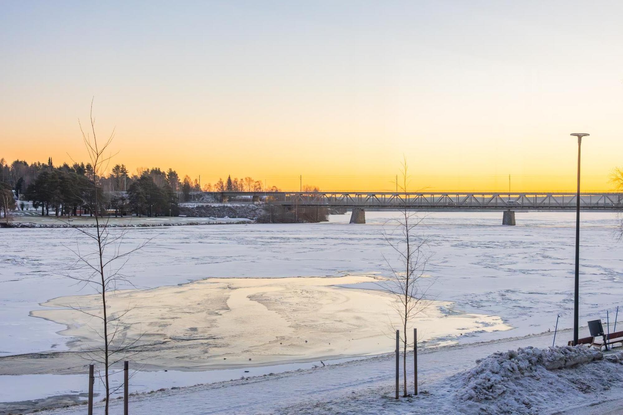 Northern Lights River Apartamento Rovaniemi Exterior foto